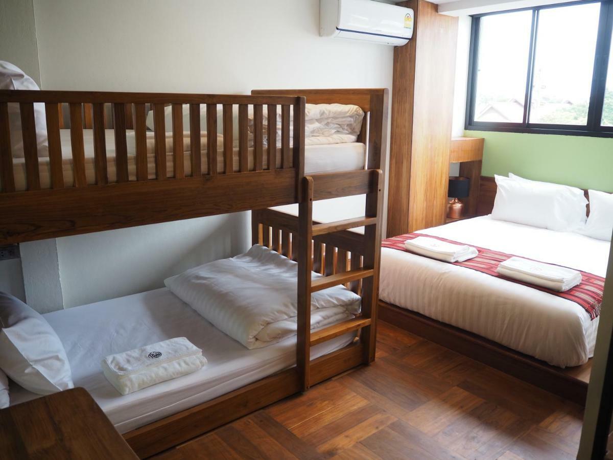 Appartement Boonnark Bed Night Bazaar No Car Parking à Chiang Mai Extérieur photo